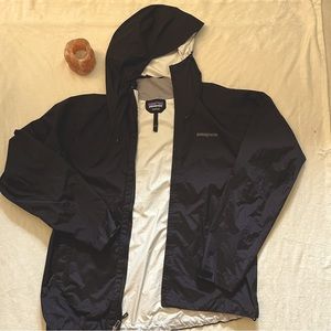 Patagonia Men’s H2NO Black Raincoat